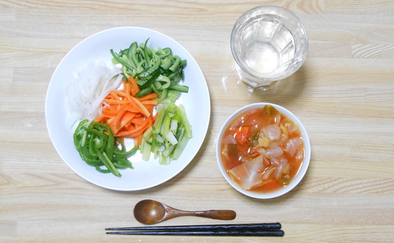 脂肪燃焼スープ2日目：野菜の日